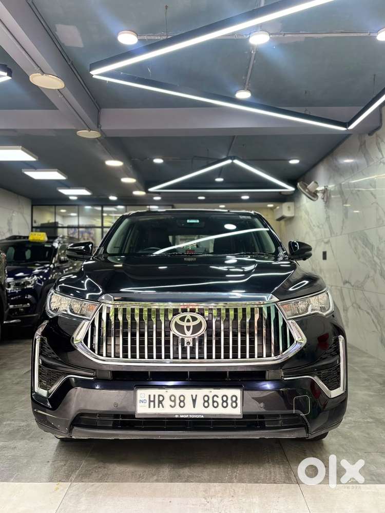 Toyota Innova Hycross 2.0 Vx Hybrid 7 Str, 2025, Petrol