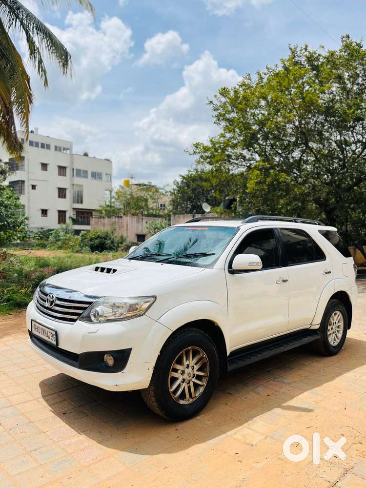 Toyota Fortuner 2.5 4x2 Mt Trd Sportivo, 2012, Diesel