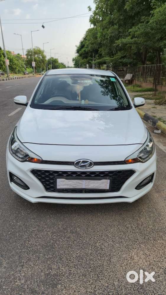 Hyundai I20 Sportz 1.2 Mt, 2020, Petrol