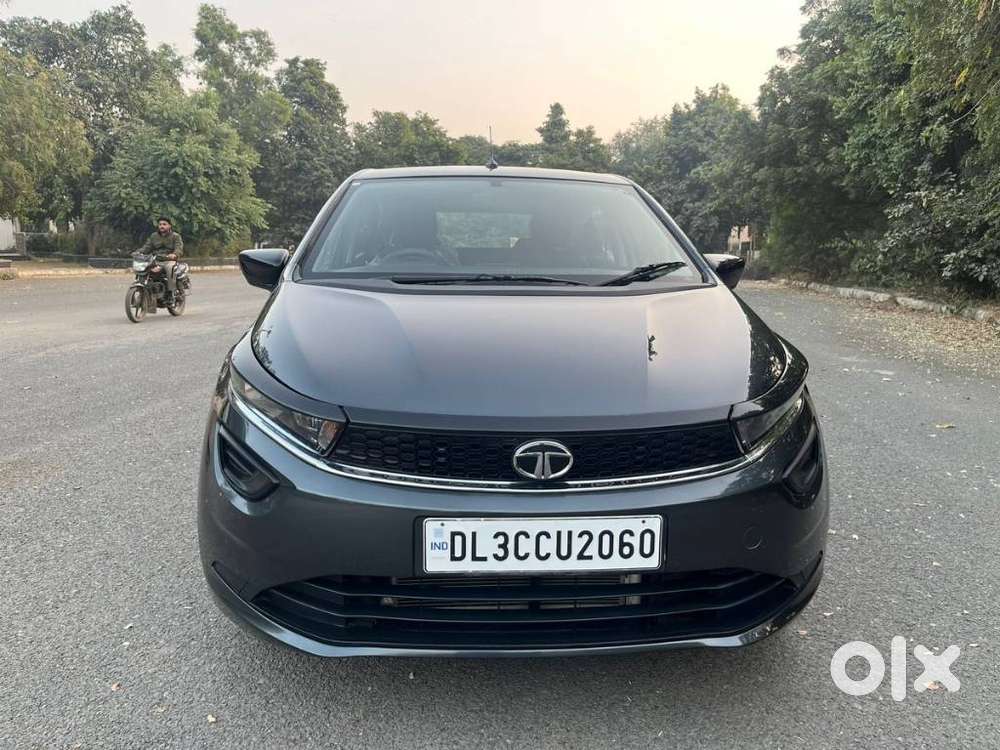 Tata Altroz 1.2 Xe, 2021, Petrol