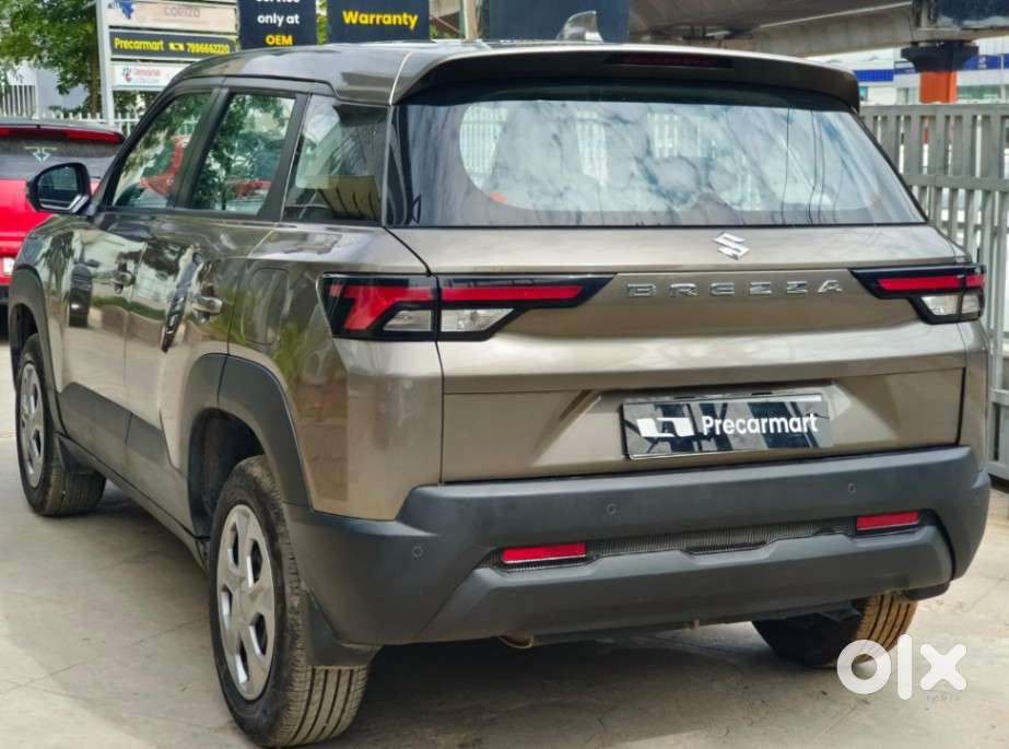 Maruti Suzuki Brezza 1.5 Vxi Smart Hybrid, 2025, Petrol
