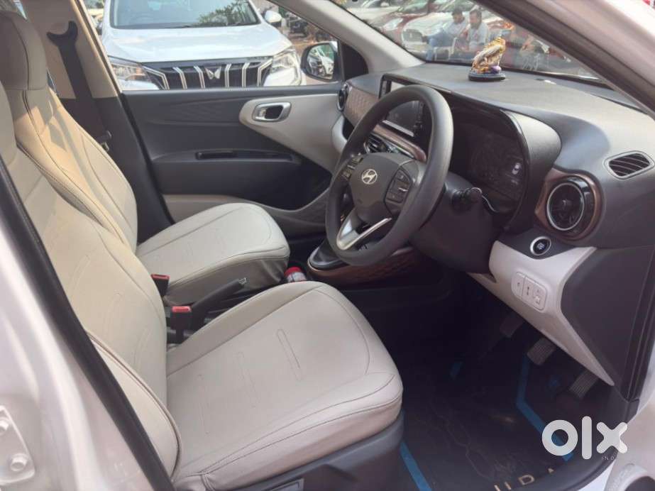 Hyundai Aura 1.2 Sx Cng, 2023, Cng & Hybrids