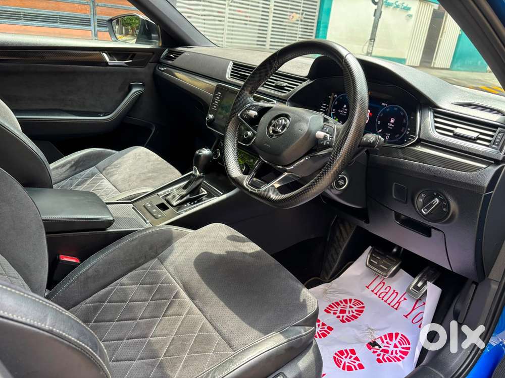 Skoda Superb 2.0 Sportline Tsi At, 2023, Petrol