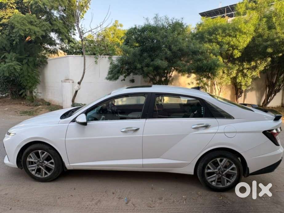 Hyundai Verna 1.5 Sx Petrol Mt, 2025, Petrol