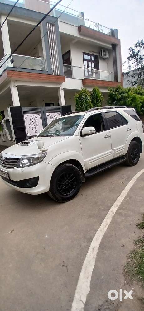 Toyota Fortuner 3.0 4x2 Mt, 2013, Diesel