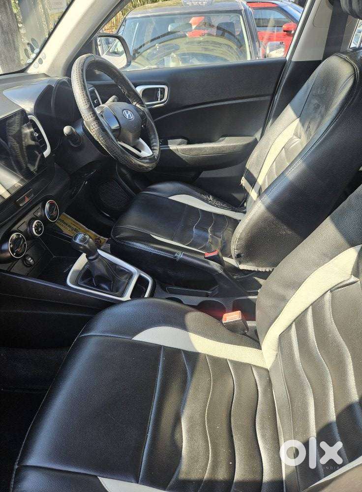 Hyundai Venue E 1.2 Petrol, 2019, Petrol