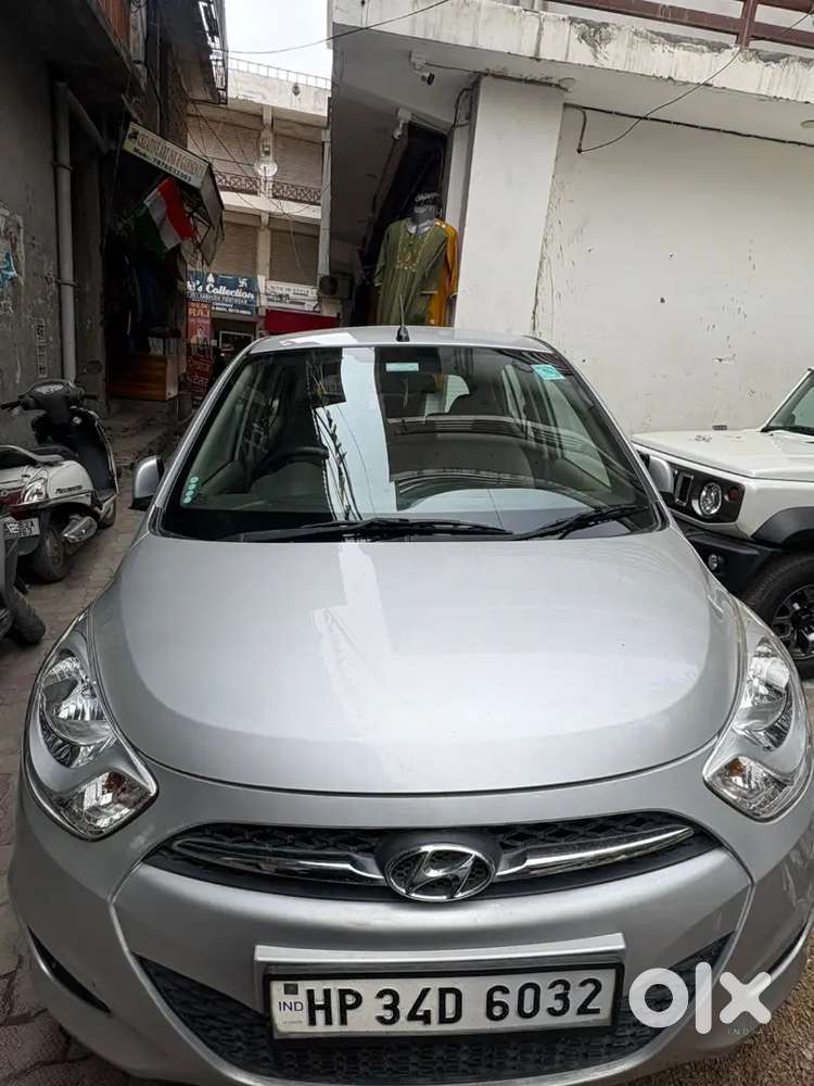 Original Color Not Even A Dent On Car Very Carefully Driven Car.