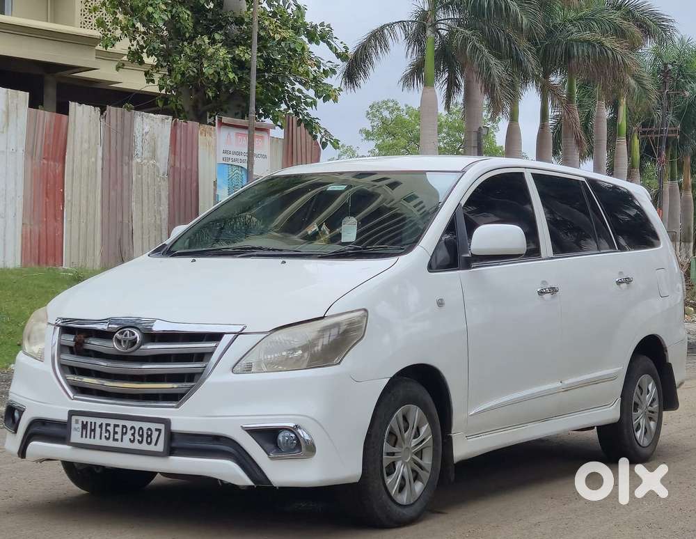 Toyota Innova 2.5 Gx (diesel) 7 Seater Bs Iv, 2014, Diesel
