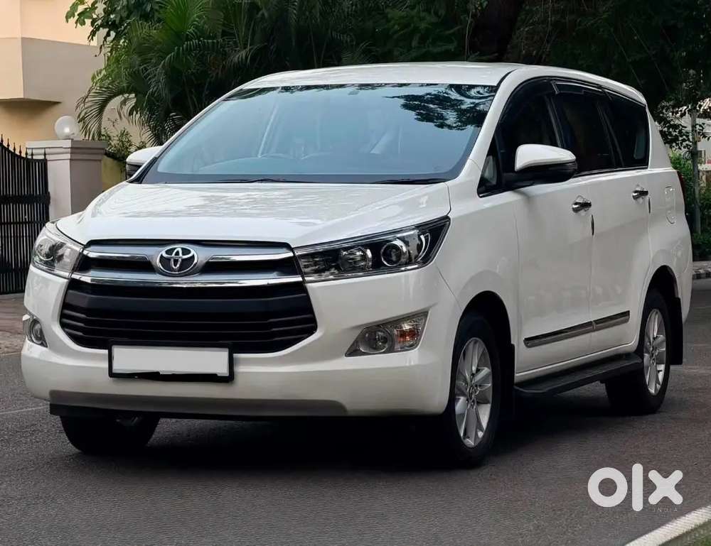 Toyota Innova Crysta 2016 Diesel Manual