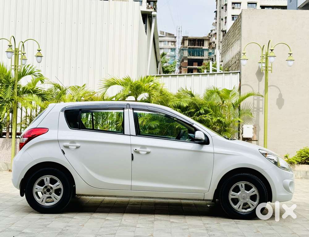 Hyundai I20 Sportz 1.2 Bs-iv, 2011, Petrol