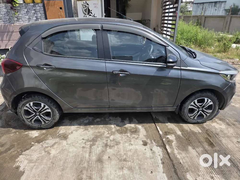 Tata Tiago Petrol Manual 2023 October.