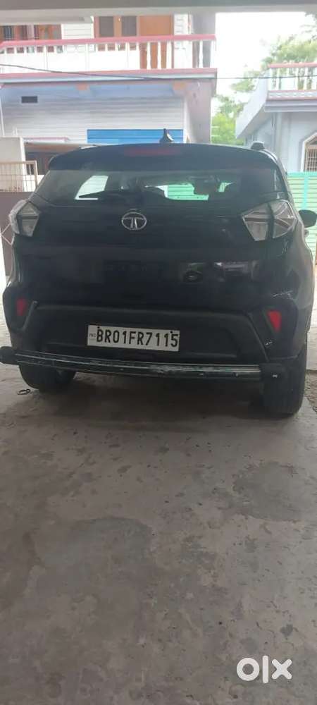 Tata Nexon 2022 Dark Edition Manual