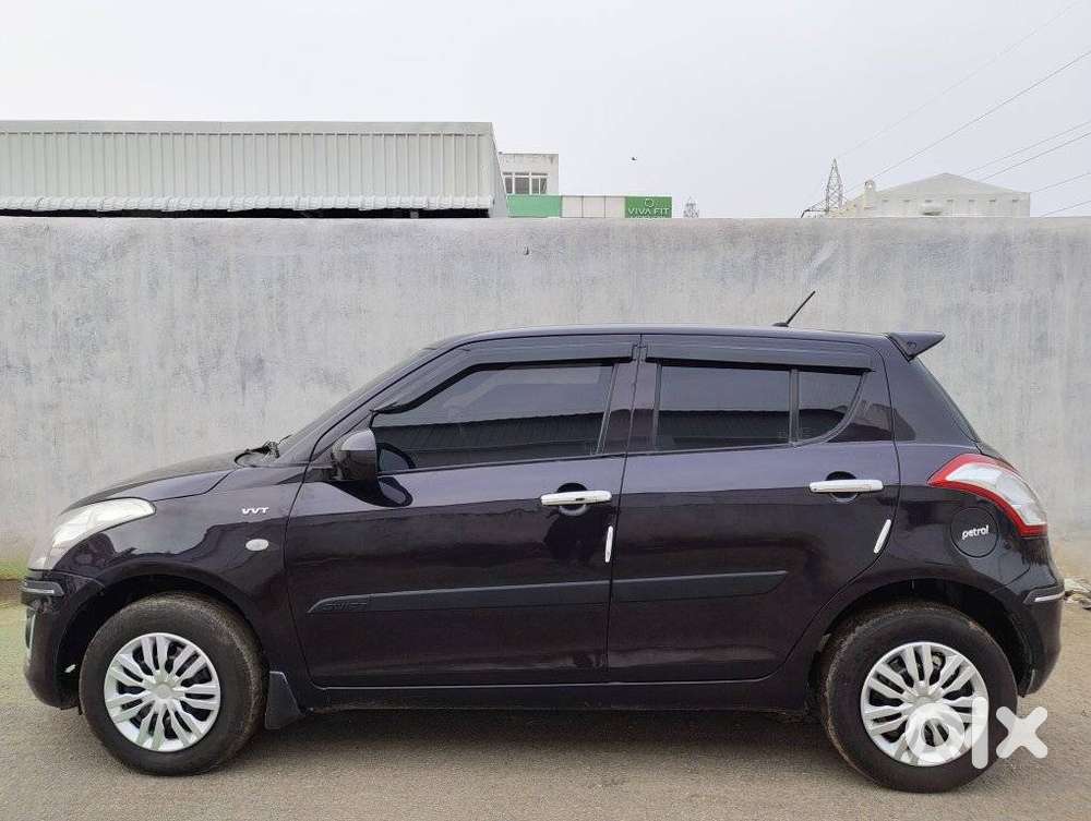 Maruti Suzuki Swift 1.2 Lxi (o), 2016, Petrol