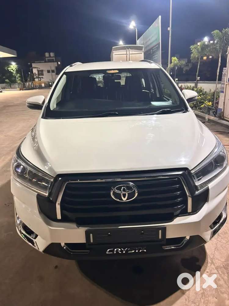 Urgent Sell Toyota Innova Crysta Vx Mt 2023