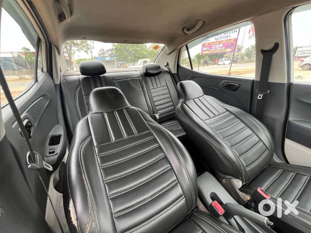 Hyundai Aura S Crdi, 2023, Cng & Hybrids