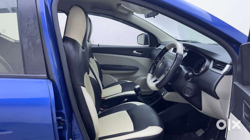 Renault Triber Rxz, 2021, Petrol
