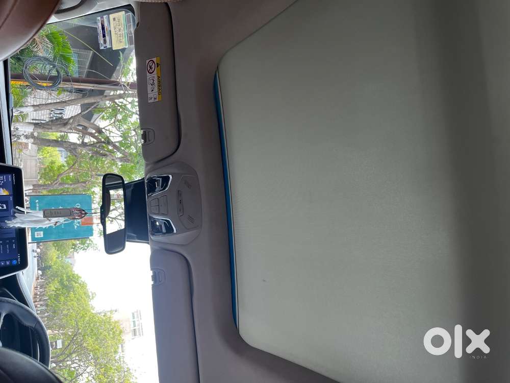 Luxurious Family Car With Adas