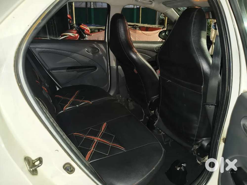 Toyota Etios 2012 Diesel 98000 Km Driven