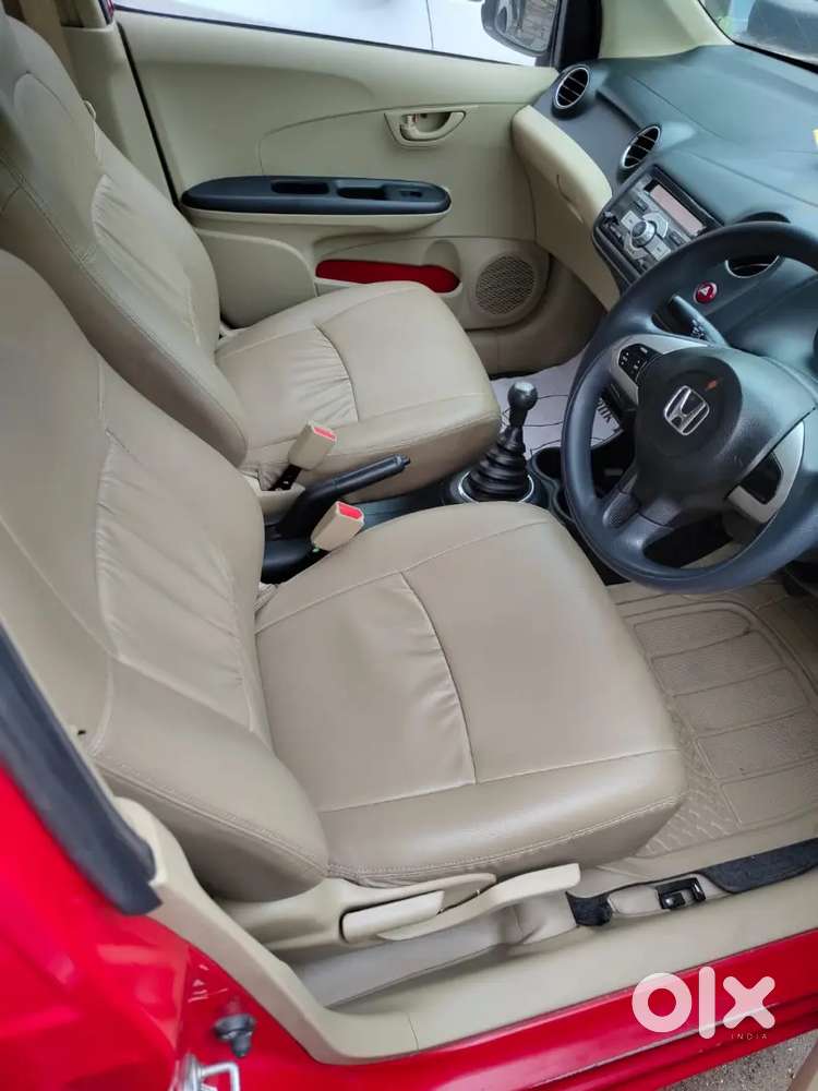 Honda Brio [2013-2016] 16