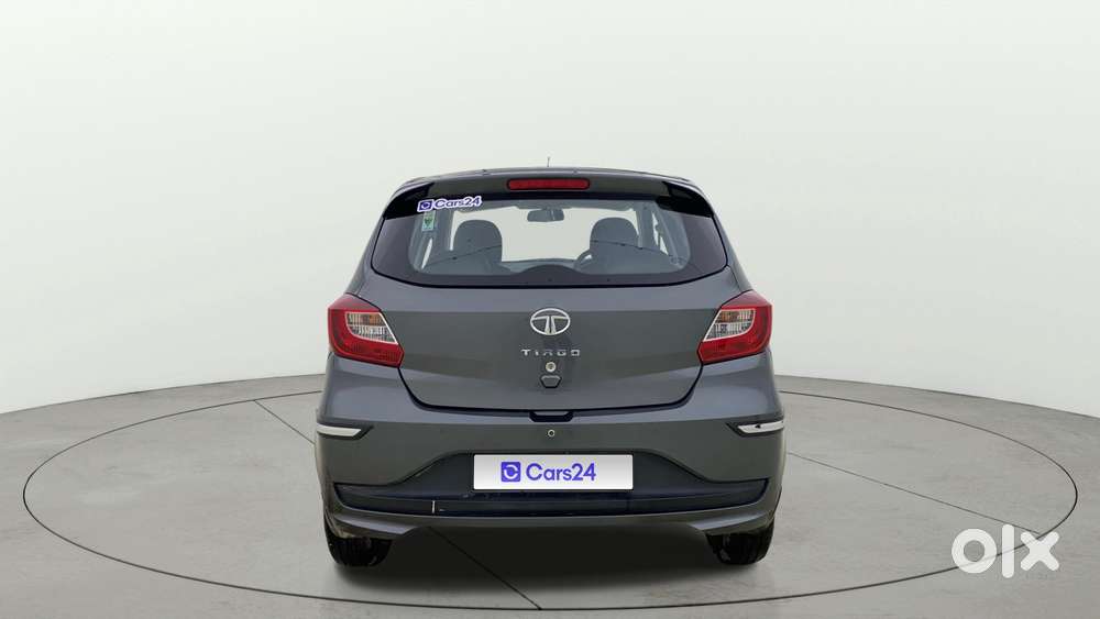Tata Tiago 1.2 Revotron Xt Option, 2023, Petrol