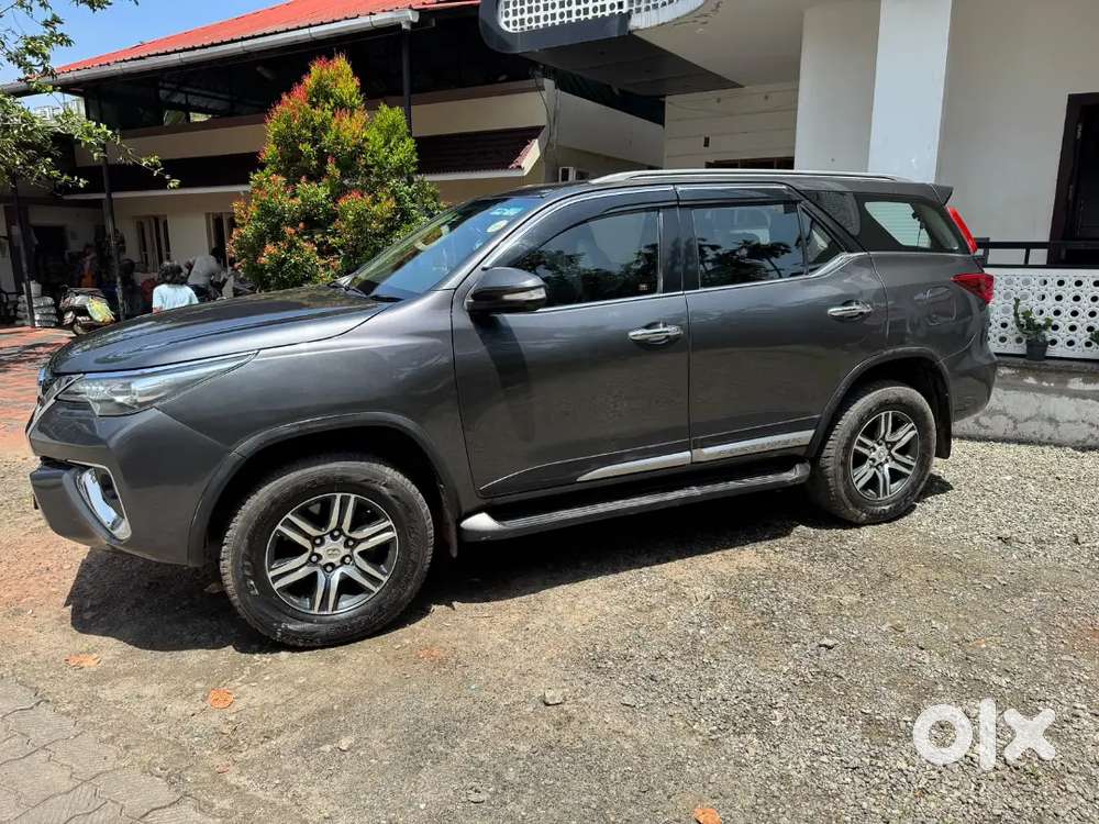 Toyota Fortuner Diesel At 2017