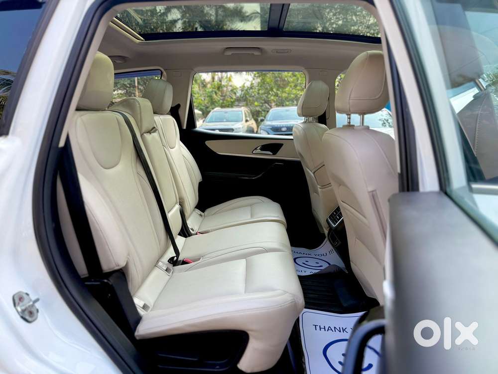 Mahindra Xuv700 2.2 Ax 7 Diesel At Str, 2023, Diesel