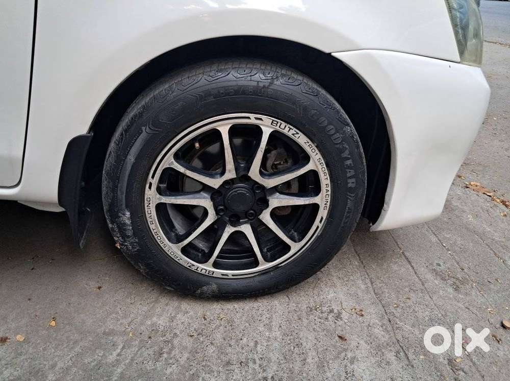 Toyota Etios Liva G Exclusive, 2011, Petrol