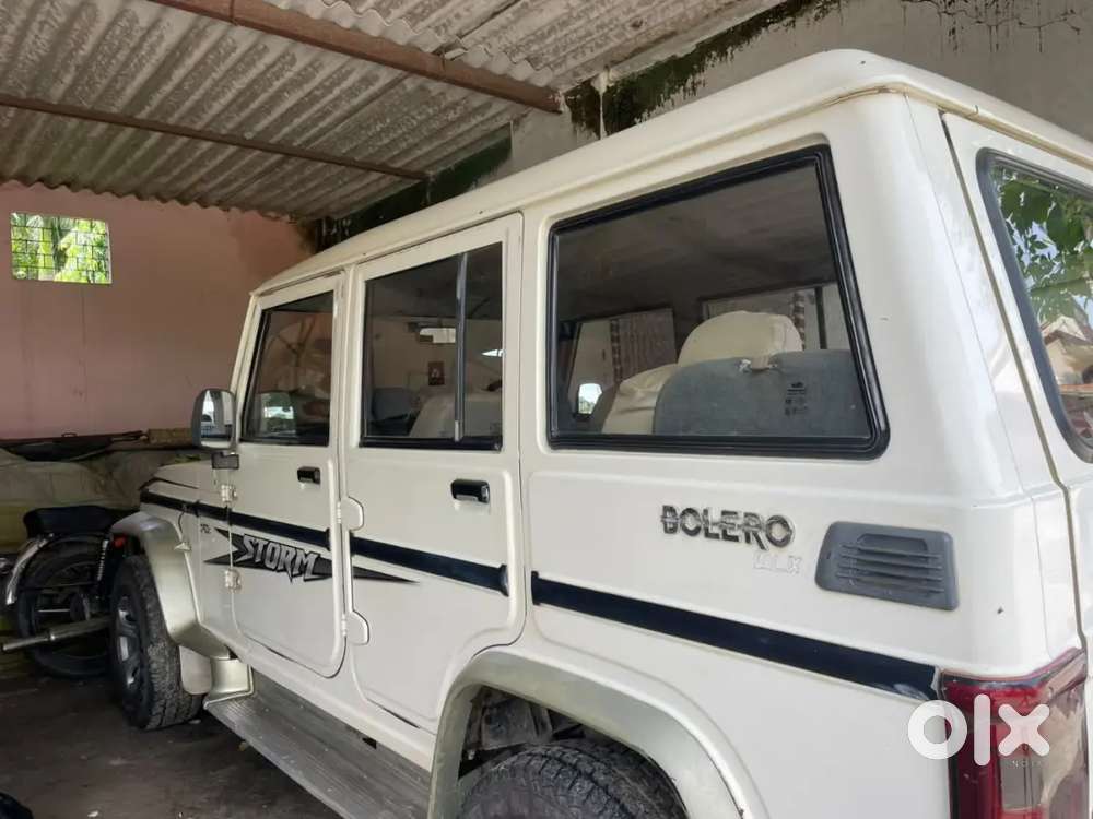 Mahindra Bolero Neo 1.5 2010