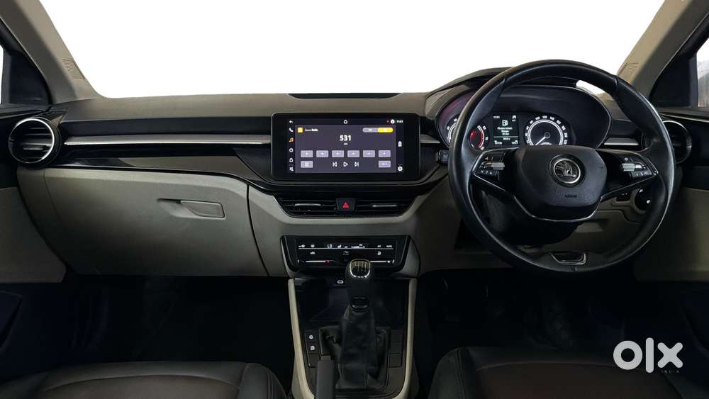 Skoda Slavia 1.0 Ambition Tsi, 2022, Petrol