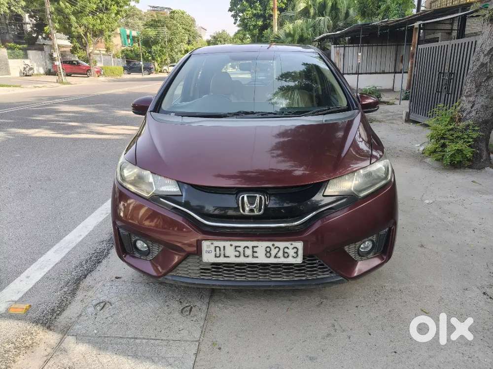 Honda Jazz - 2015 December Top Model Vmt