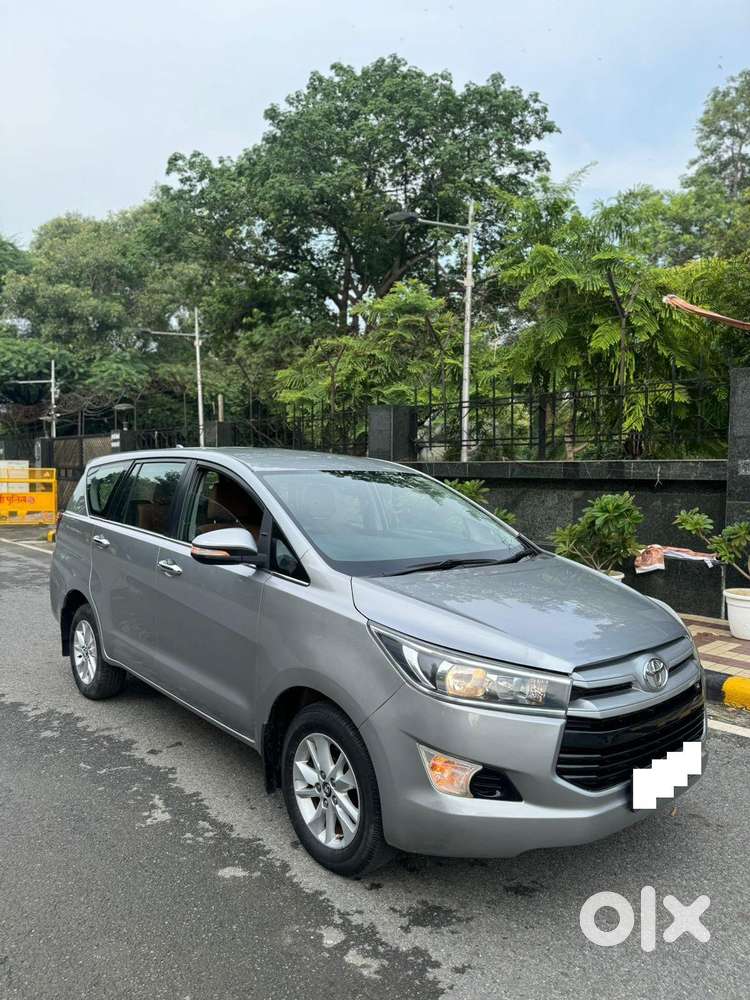 Toyota Innova Crysta