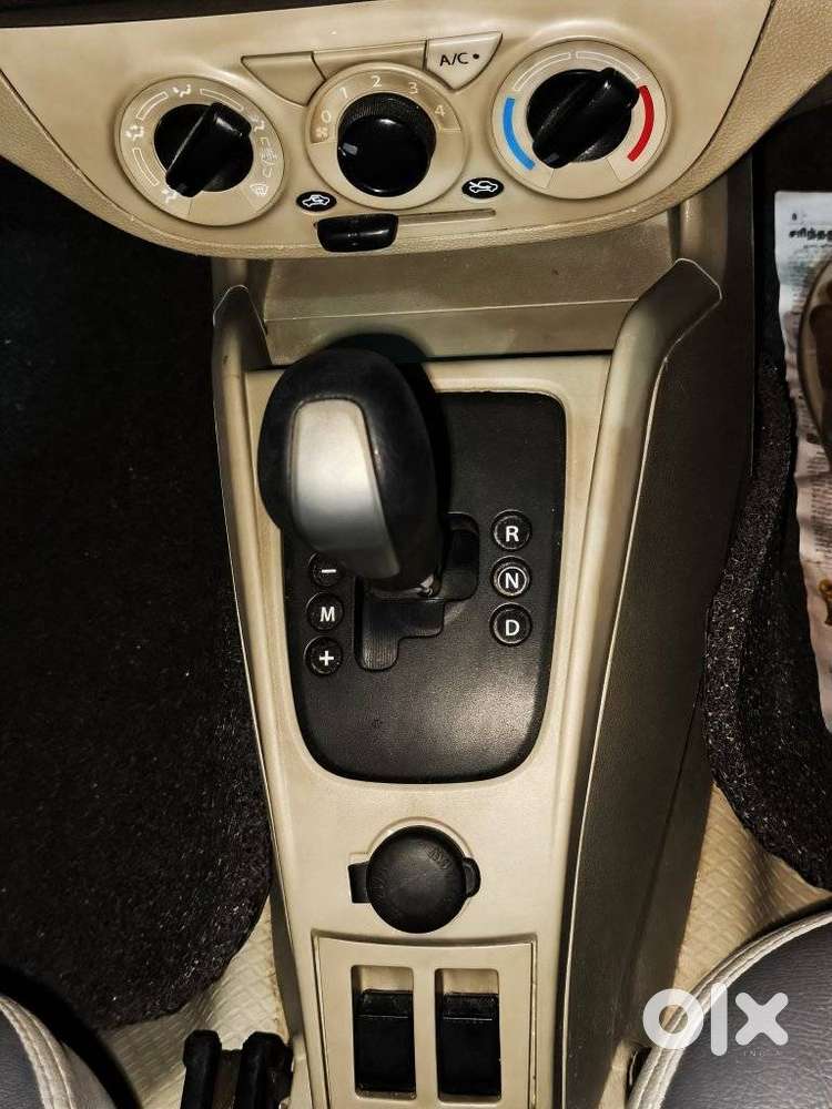 Maruti Suzuki Alto K10 1.0 Vxi Amt, 2015, Petrol