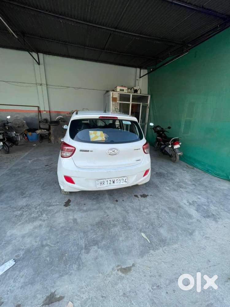 Hyundai Grand I10 2013 Diesel Well Maintained