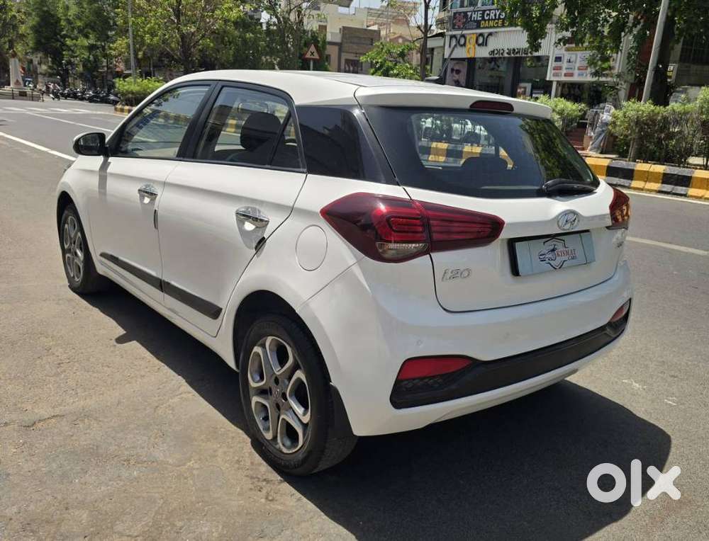Hyundai Elite I20 Asta Option, 2018, Petrol
