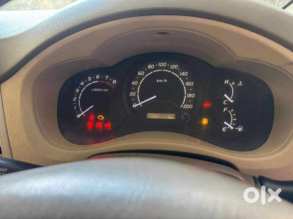 Toyota Innova 2009 Cng & Hybrids Well Maintained