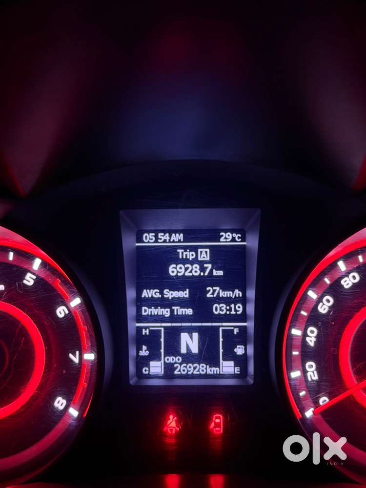 Mahindra Xuv300 2022 Petrol 26000 Km Driven