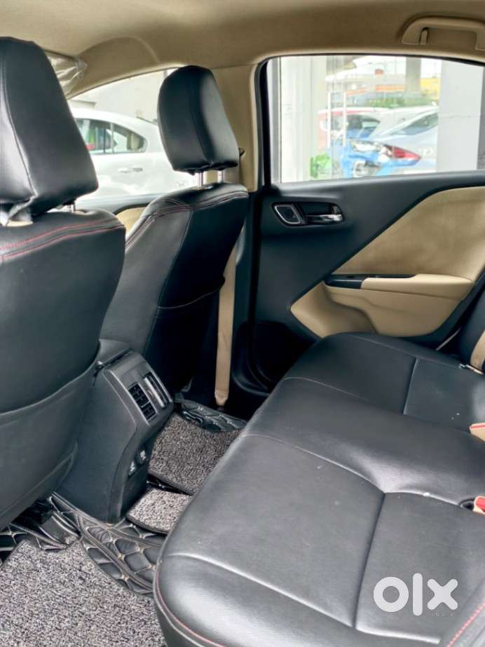 Honda City I-vtec V, 2018, Petrol