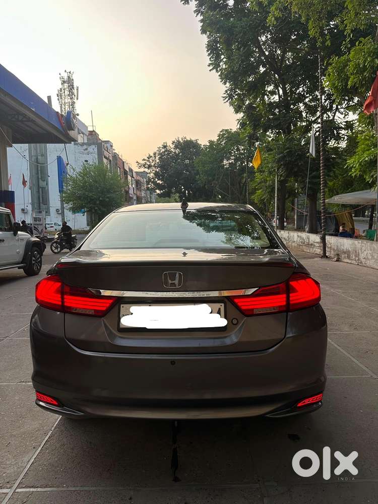 Honda City 2016 Diesel Well Maintained
