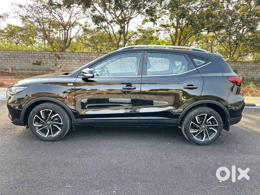 Mg Astor 1.3 Savvy Turbo At S Red, 2023, Petrol