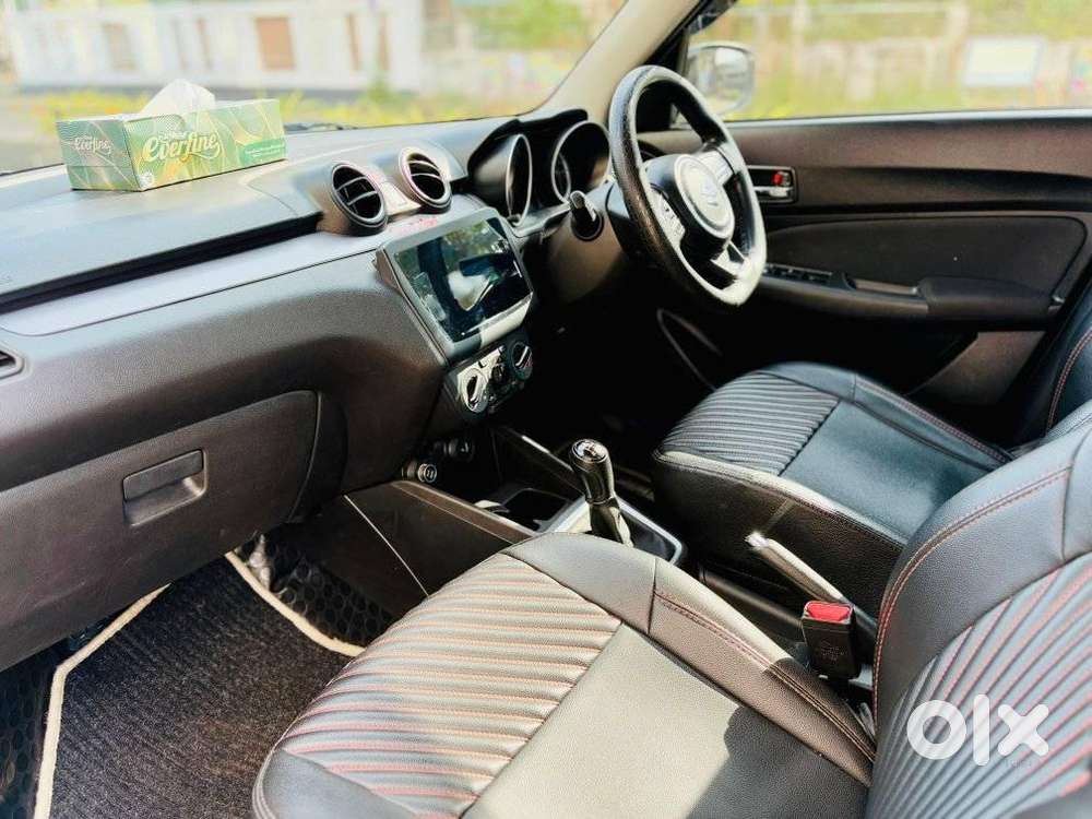 Maruti Suzuki Swift 1.2 Vxi (o), 2022, Petrol