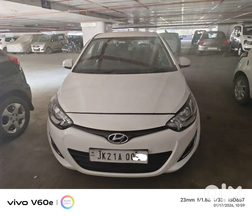 Hyundai New I20 2012 Diesel 122000 Km Driven