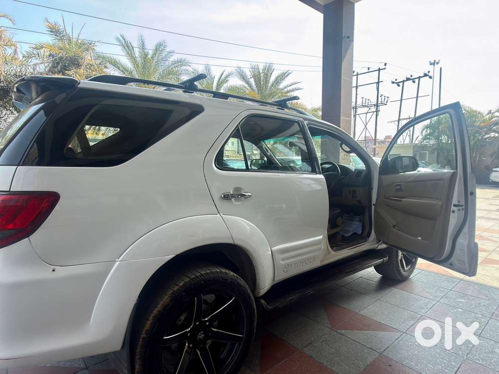 Toyota Fortuner 2010 Diesel Good Condition