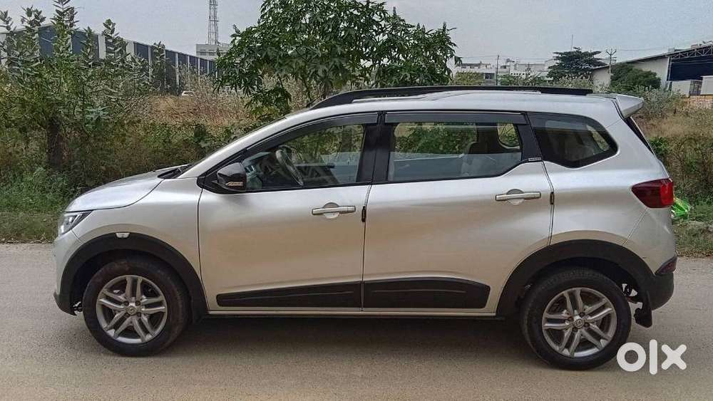 Renault Triber Rxz, 2019, Petrol