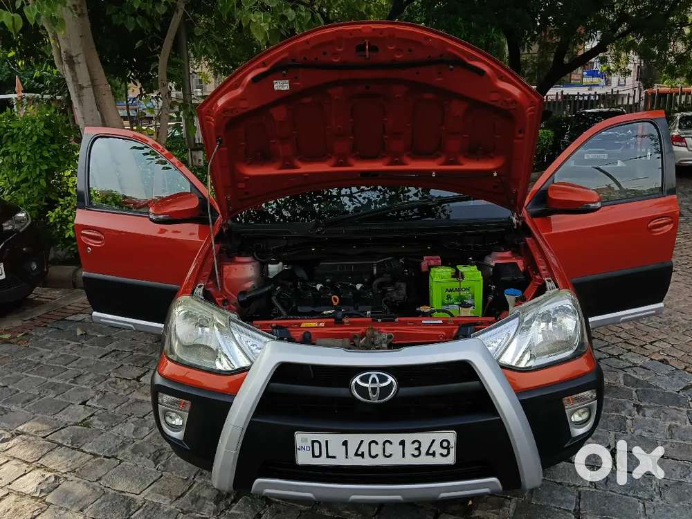 Toyota Etios Cross 1.2 Petrol 2015