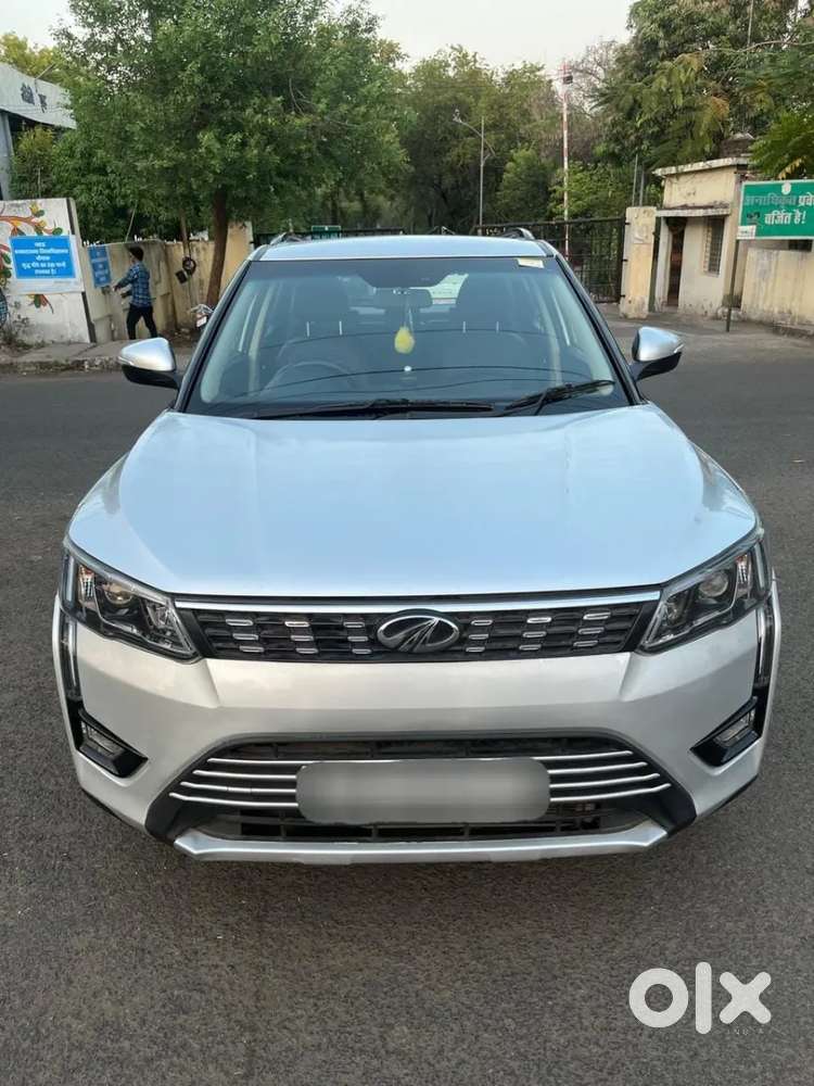 Mahindra Xuv300 W8, 2021, Petrol