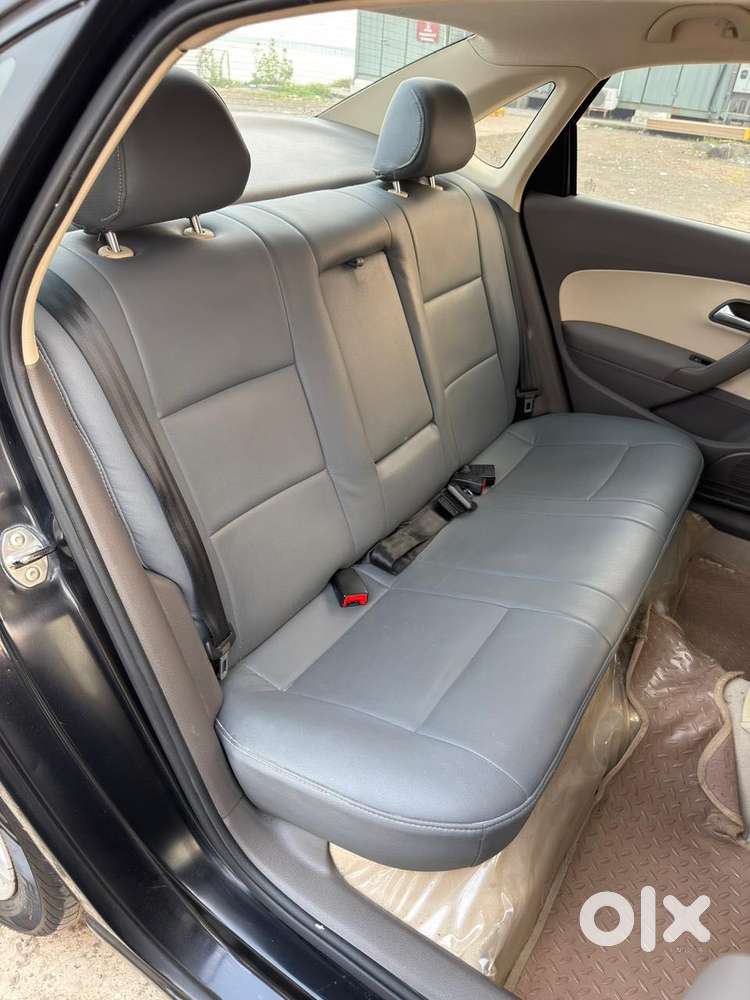 Volkswagen Vento 2010-2013 Petrol Highline, 2011, Petrol