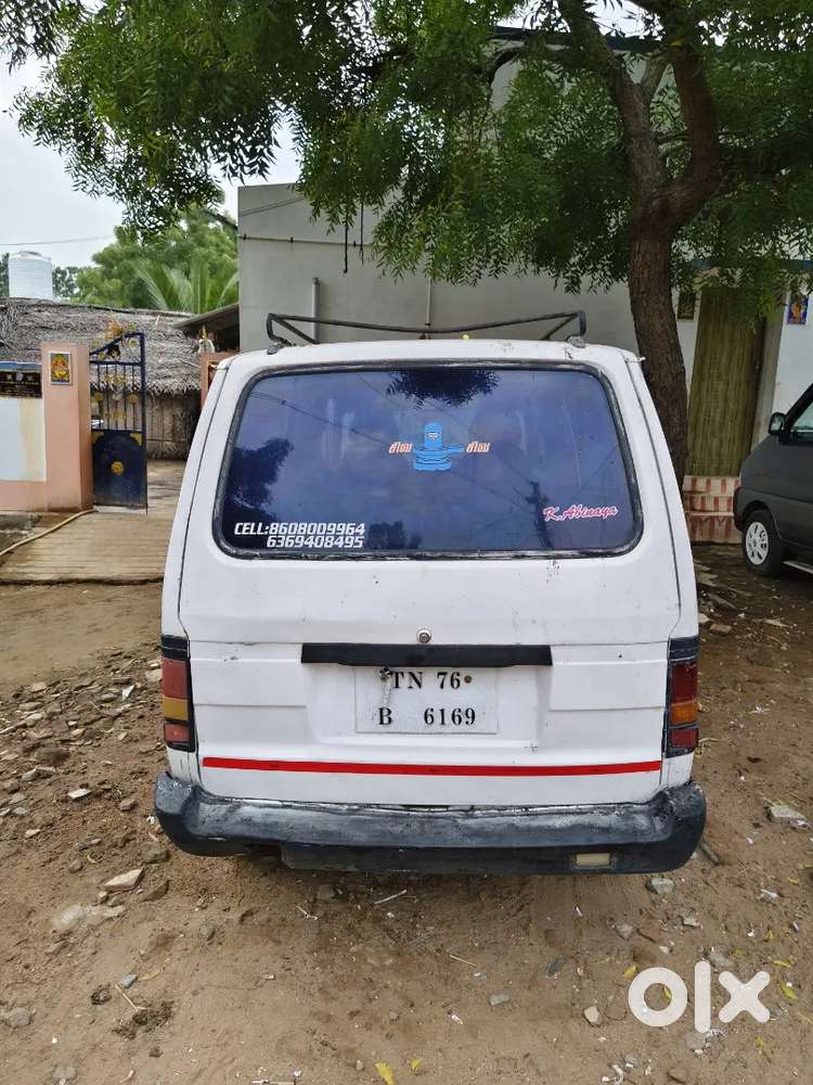 Maruti Suzuki Omni 2006