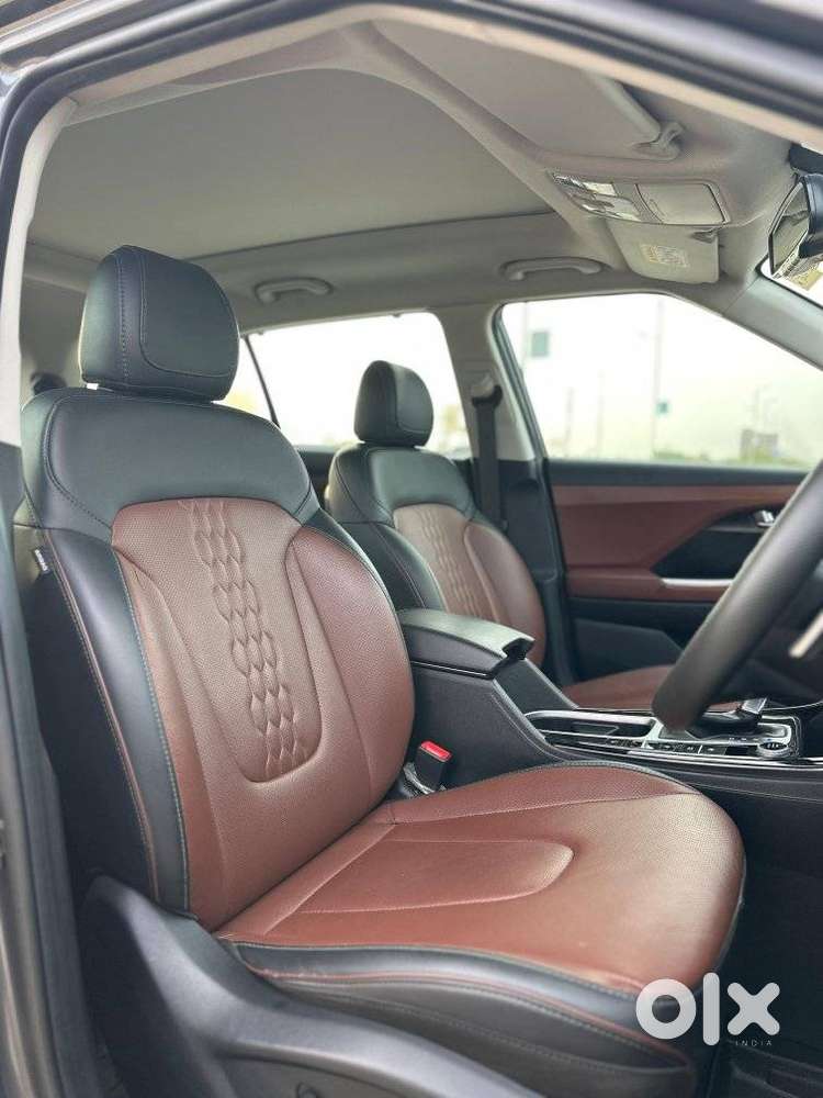 Hyundai Alcazar 1.5 Signature (o) Diesel At 6 Str Dual Tone, 2022, D..