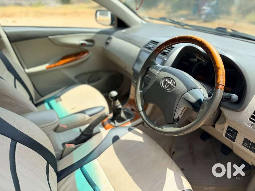 Toyota Corolla Altis 1.8 J, 2009, Petrol