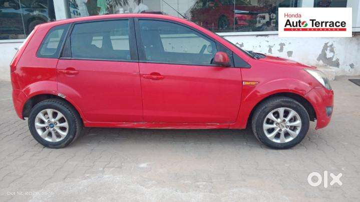 Ford Figo Petrol Zxi, 2012, Petrol